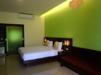 Palm Sweet Resort,Chumphon Province>>Chumphon,3 star