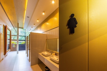 farmhouse hotel ranong