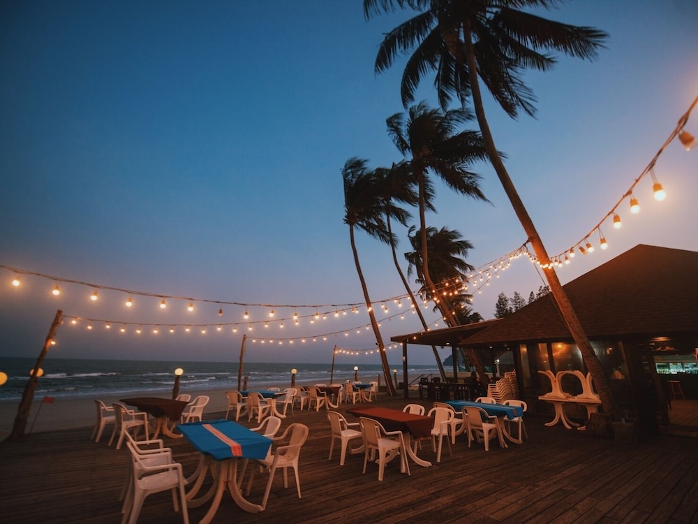 nana beach hotel