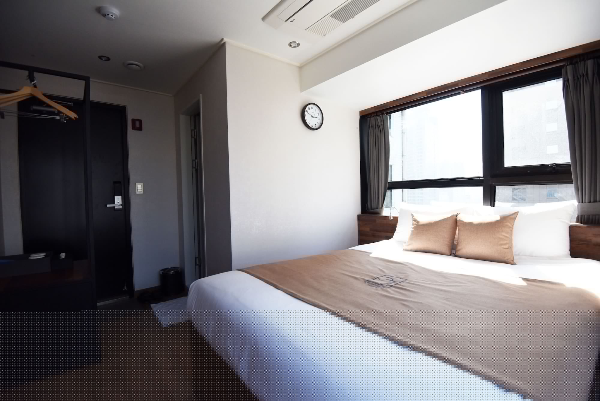 57 myeongdong hostel