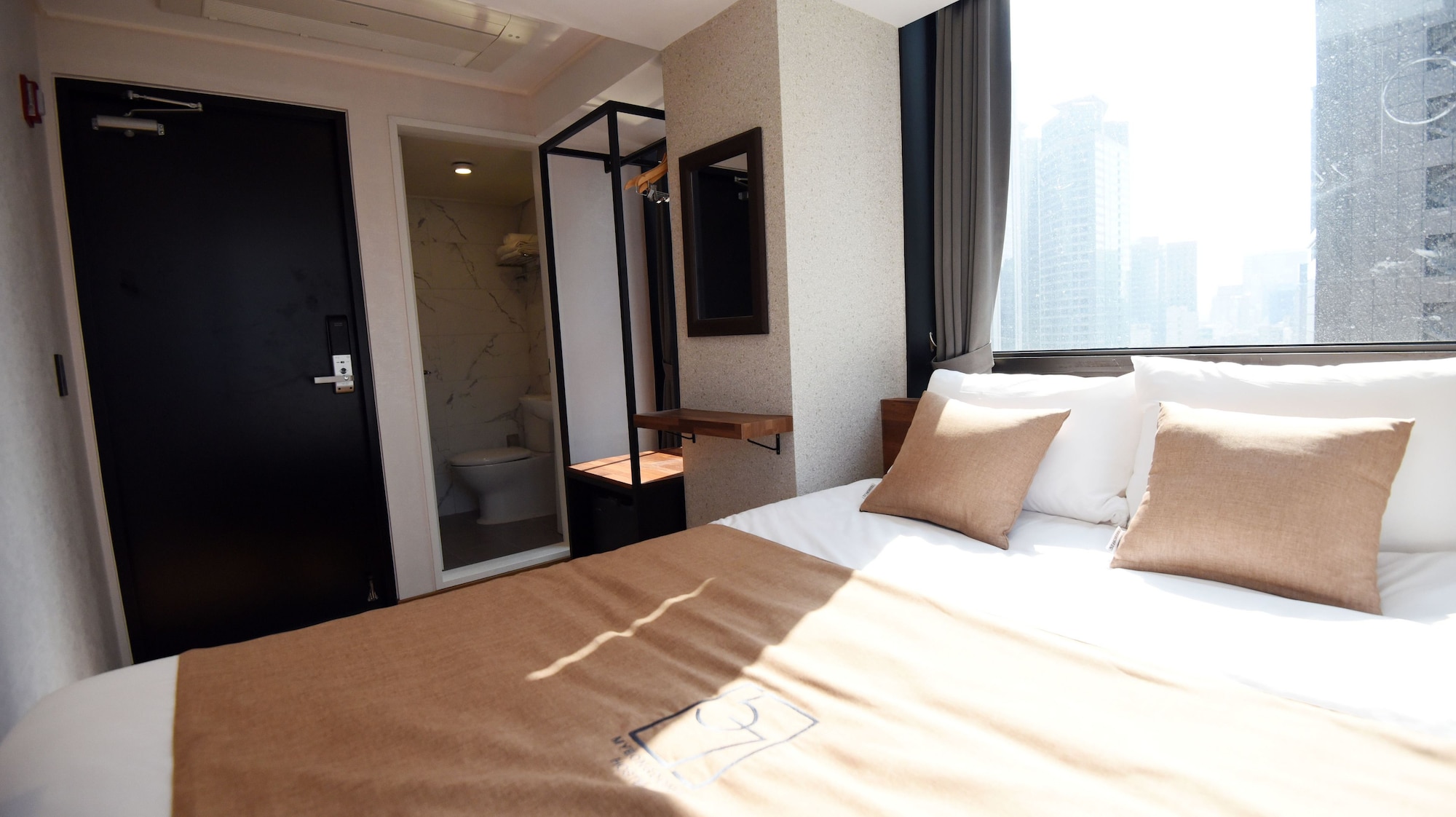 57 myeongdong hostel