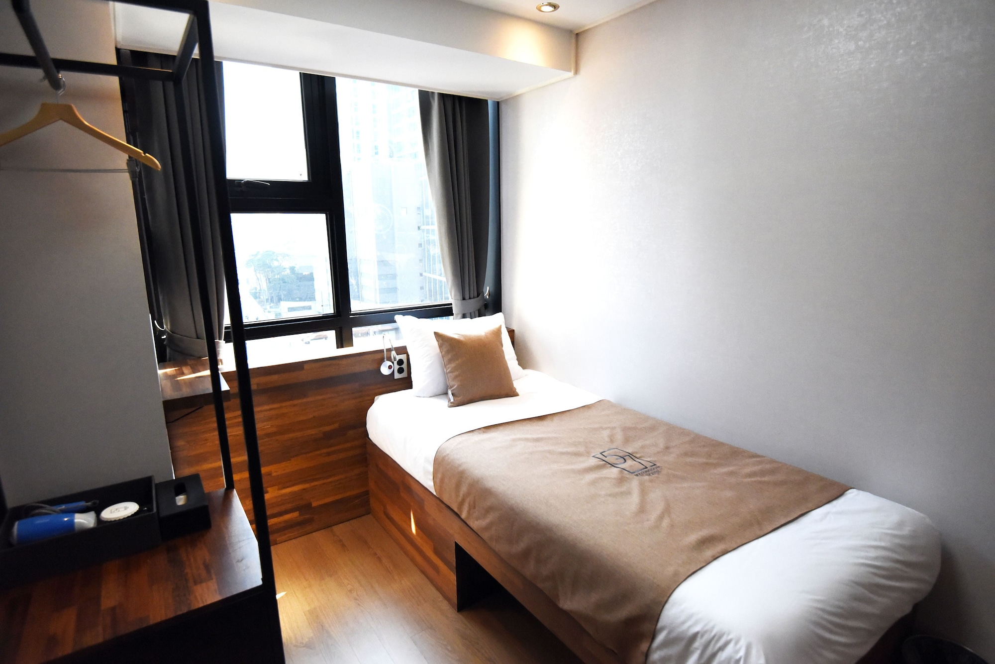 57 myeongdong hostel