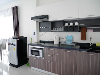 aonang oscar pool villas