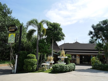 aonang oscar pool villas