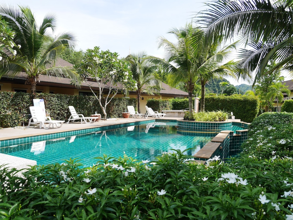 aonang oscar pool villas