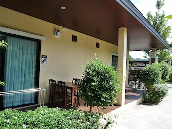 aonang oscar pool villas