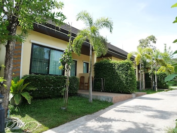 aonang oscar pool villas