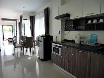 aonang oscar pool villas