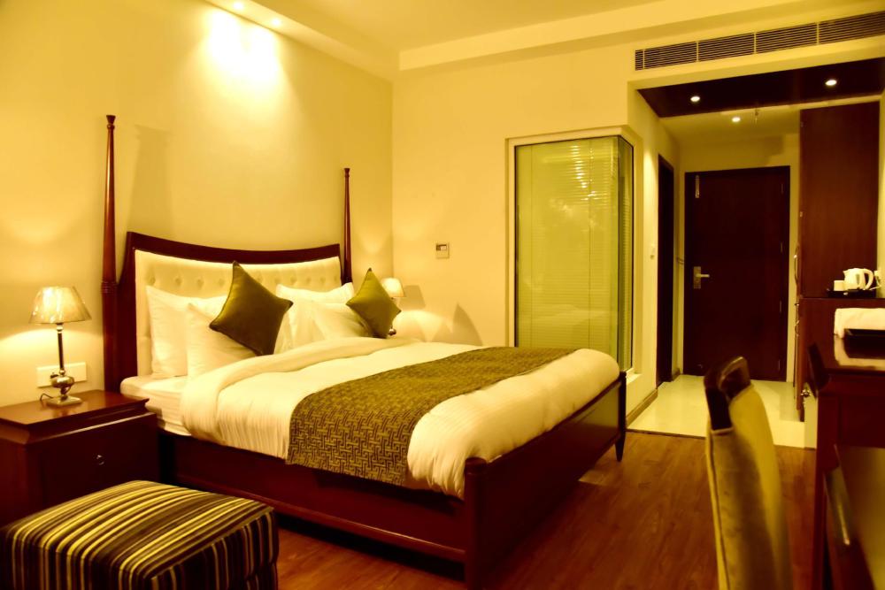 seasons hotel by xperience