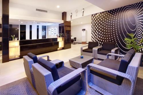 hotel neo palma palangkaraya by aston