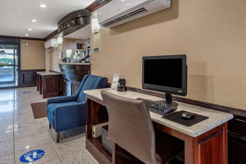 comfort inn nashville west