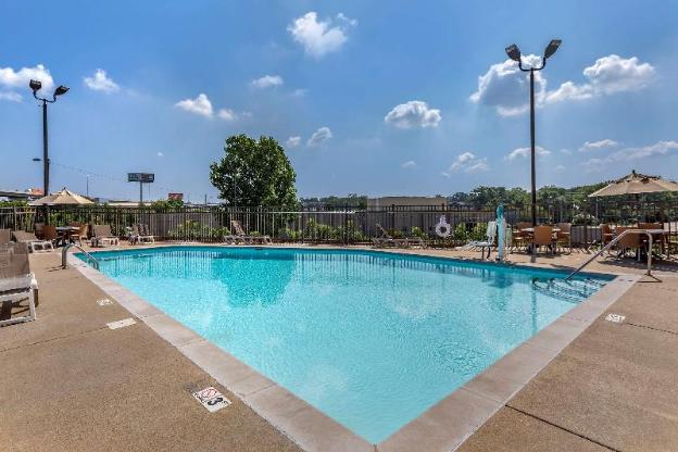 comfort inn nashville west
