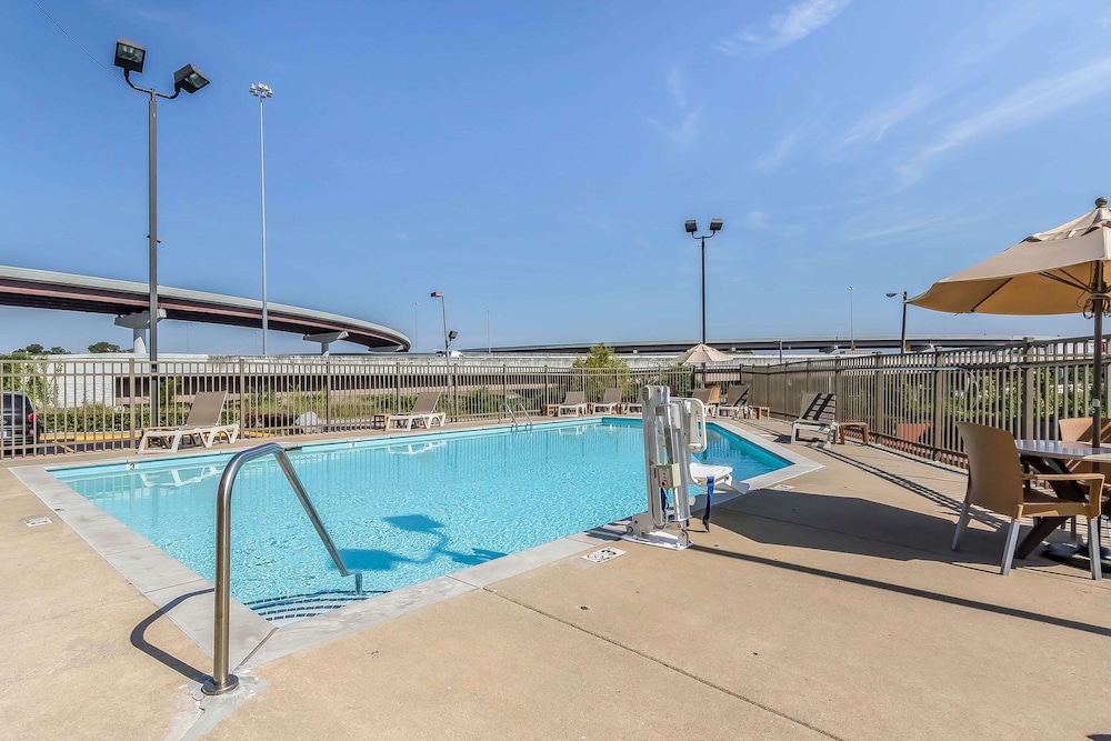 comfort inn nashville west