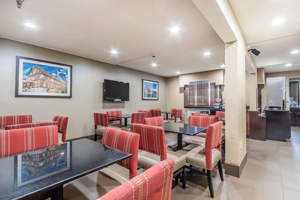 comfort inn nashville west