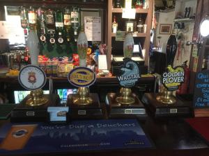 rose and crown