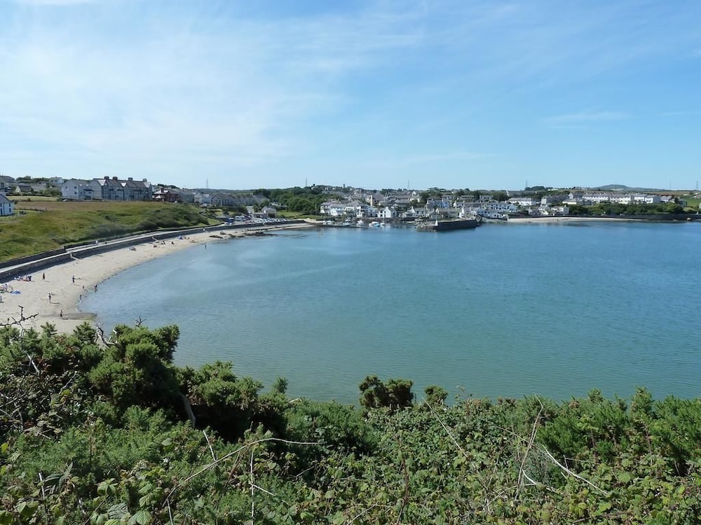 cemaes bay