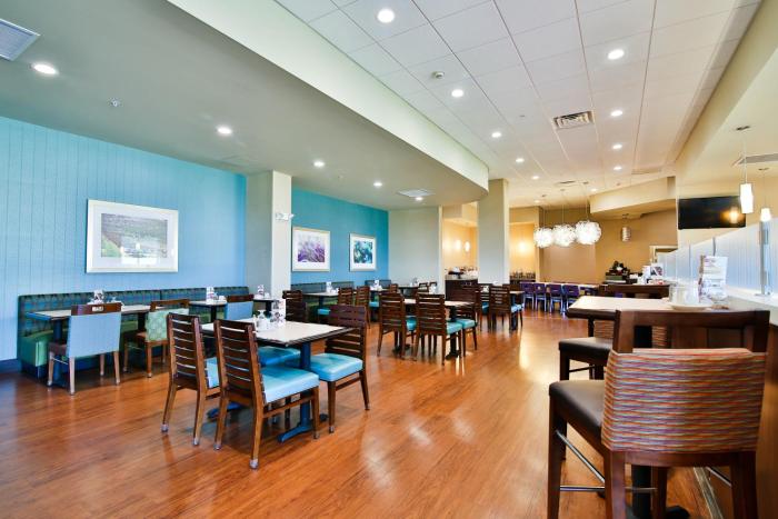 holiday inn bismarck by ihg