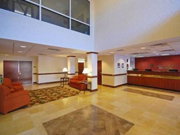 comfort suites woodstock atlanta north