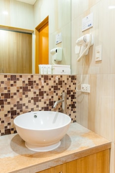 madison 101 hotel and tower