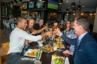 Applause Hotel By Clique,Calgary>>Airdrie,4 star