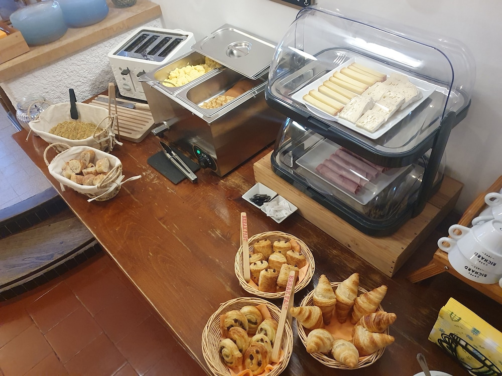 hotel le mas des quintrands