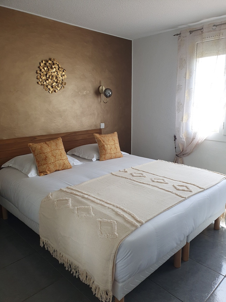 hotel le mas des quintrands