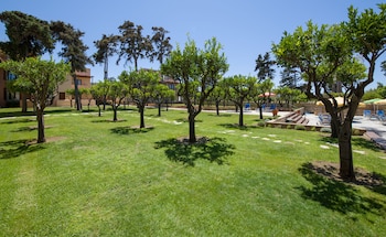 platanias