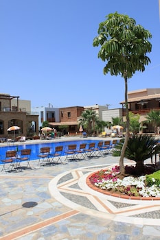 platanias