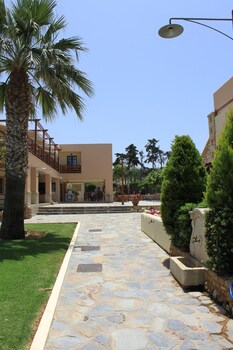 platanias