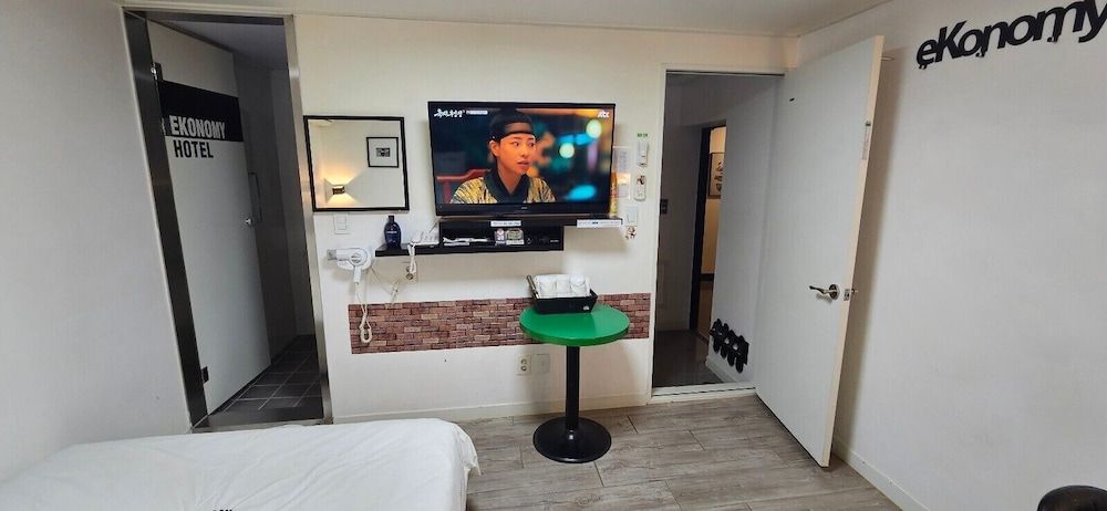 ekonomy hotel incheon