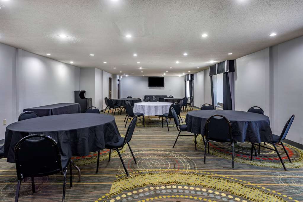 comfort suites nashville airport bna