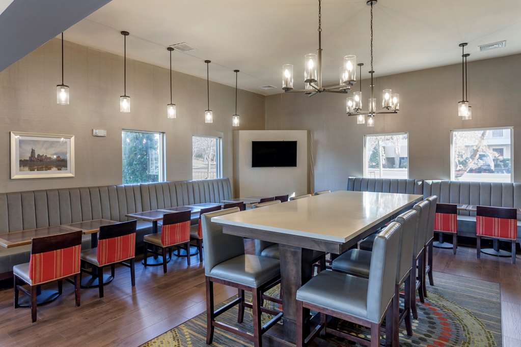 comfort suites nashville airport bna