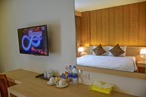 ocean ole hotel patong