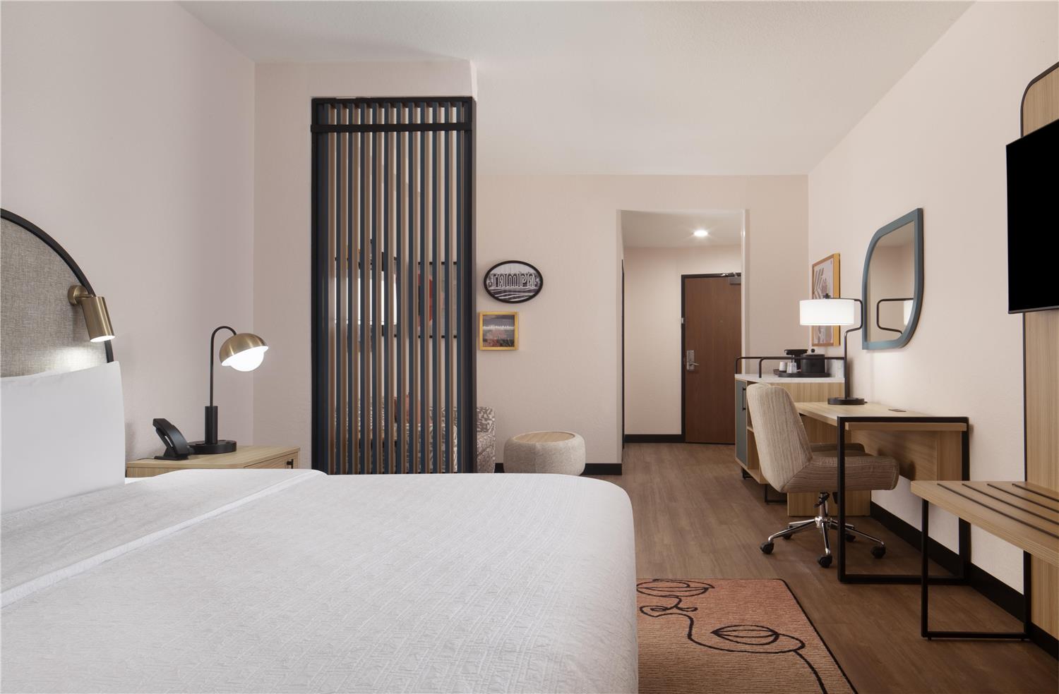 comfort suites at fairgrounds casino