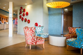 Comfort Suites At Fairgrounds - Casino,Florida>>Dover,2.5 star