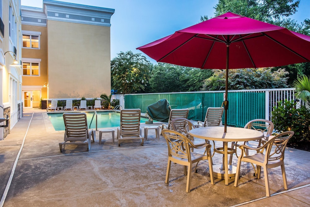 comfort suites at isle of palms connector