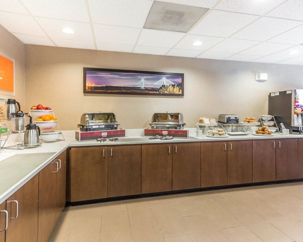 comfort suites at isle of palms connector
