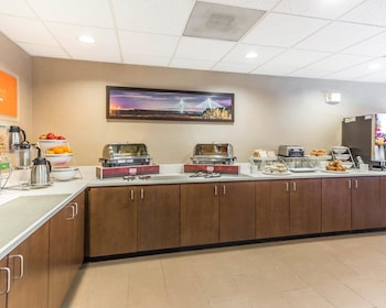 comfort suites at isle of palms connector