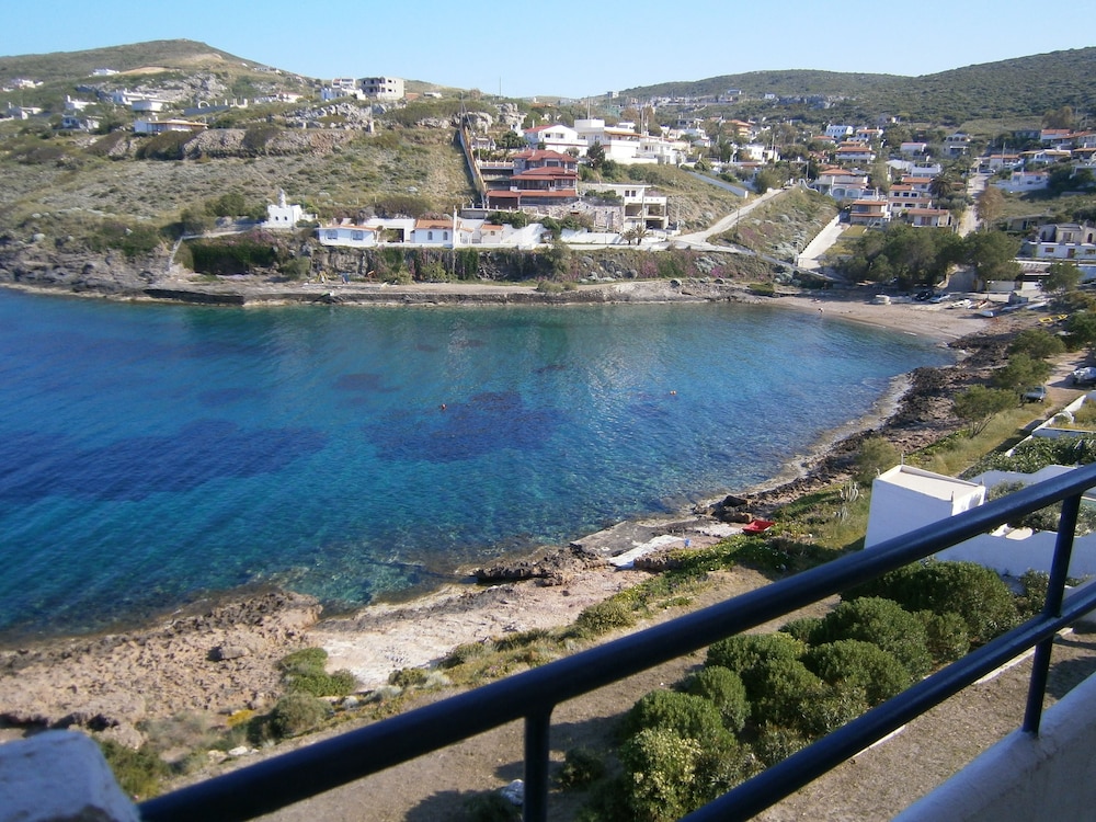 lavreotiki