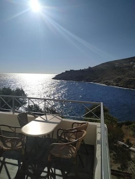 lavreotiki