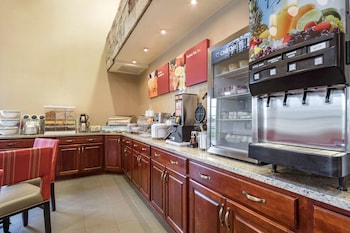 comfort suites at par 4 resort