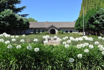 Links House,Bowral>>Berrilee,4 star