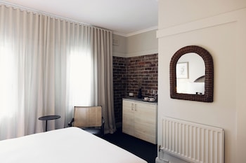 Links House,Bowral>>Berrilee,4 star