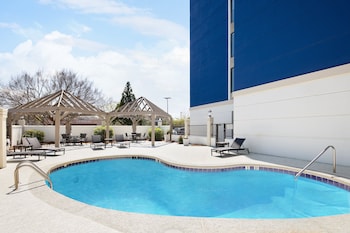 Holiday Inn Express & Suites Atlanta - Tucker Northlake,Stone Mountain>>Atlanta,3 star