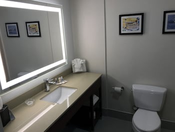 comfort suites olive branch memphis south