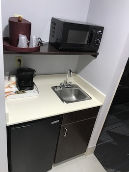 comfort suites olive branch memphis south