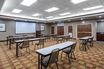 comfort suites olive branch memphis south