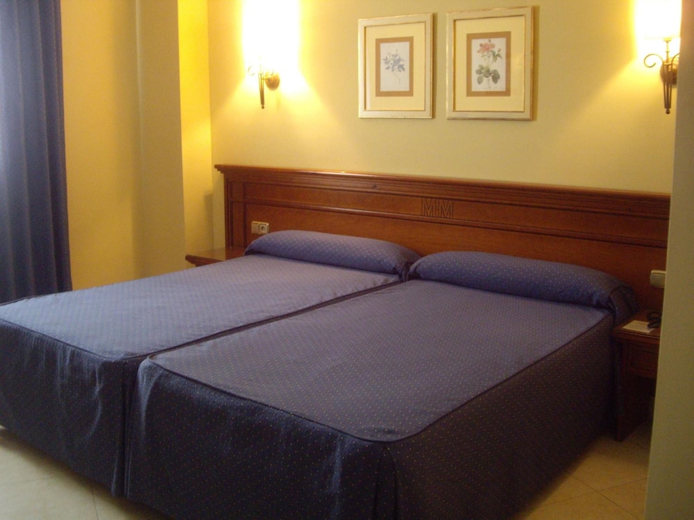 hotel manolo mayo