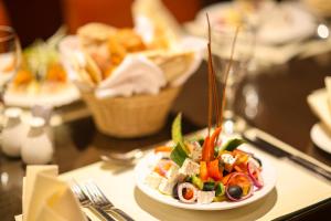 tulip inn corniche dammam