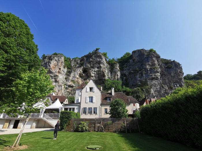 logis hotels hotel restaurant domaine les falaises